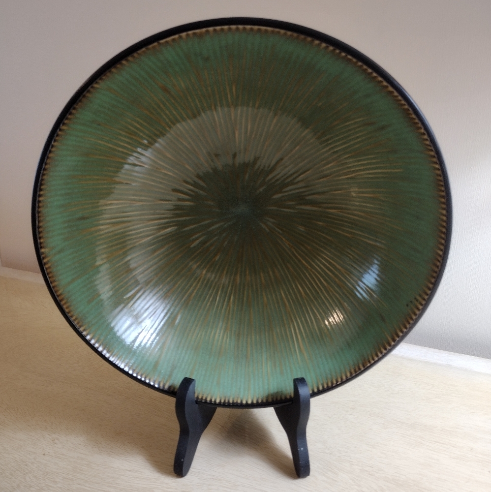 Studio Art pottery Green Glazed Radiant Textured Black Matte Base.